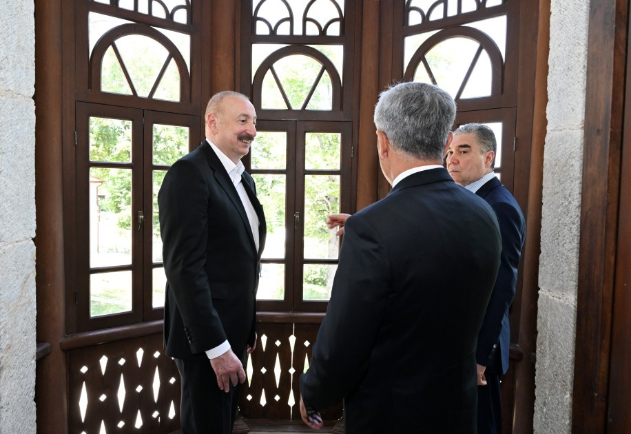 Liderlər Şuşada Mehmandarovların malikanə kompleksində -FOTOLAR