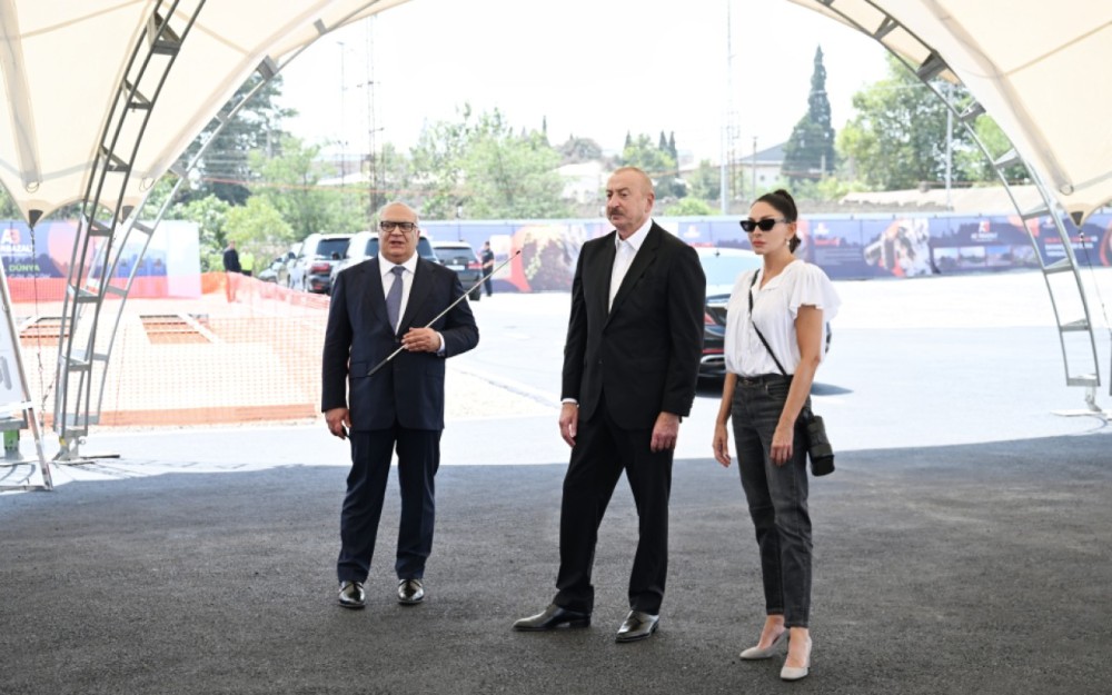 Prezident və xanımı Gəncədə təməlqoyma mərasimində- FOTOLAR (YENİLƏNİB)