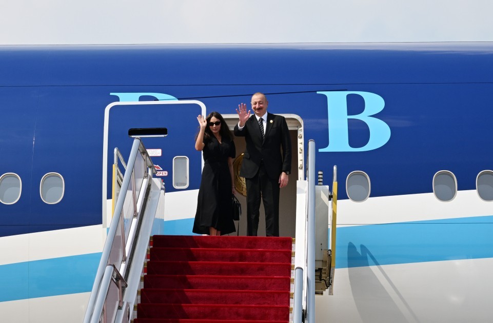 Prezidentlə xanımının Çinə səfəri başa çatdı -FOTOLAR