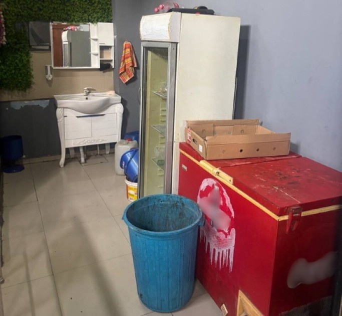 “Oligarx” restoranında nöqsanlar aşkarlandı- FOTO