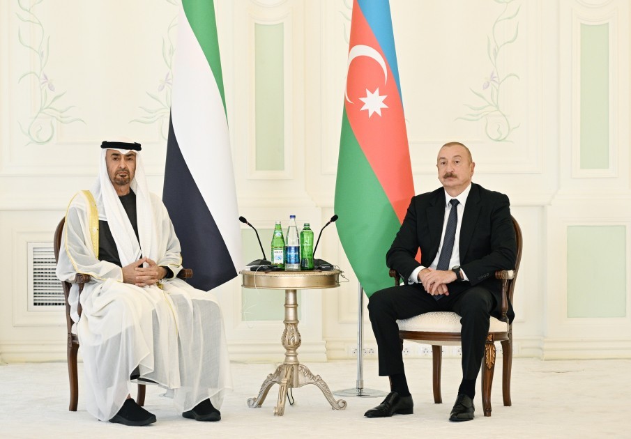 Liderlərin geniş tərkibdə görüşü oldu -FOTOLAR (YENİLƏNİB)