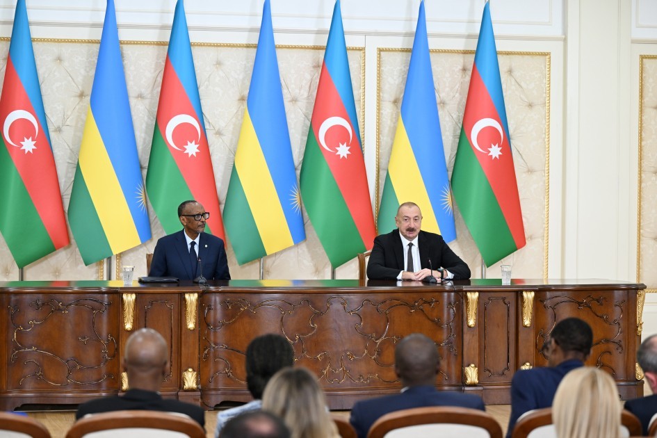 Azərbaycan və Ruanda arasında sənəd imzalanıb -FOTOLAR