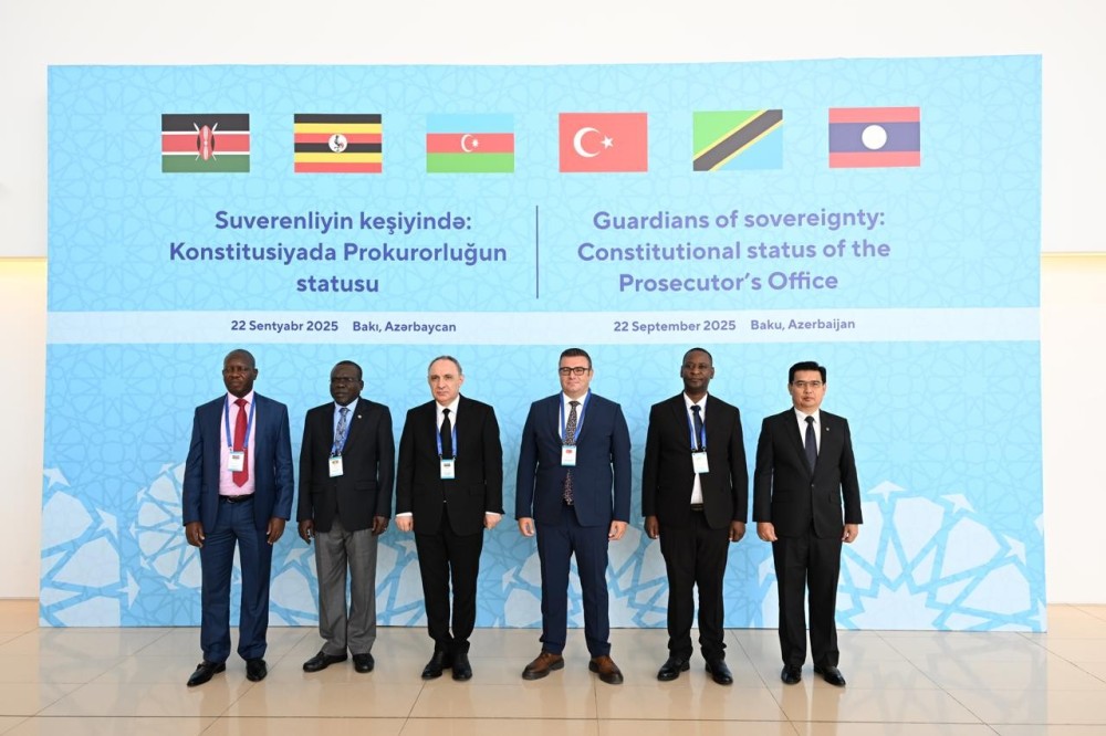Baş Prokurorluğun təşkilatçılığı ilə beynəlxalq konfrans keçirildi +FOTOLAR (YENİLƏNİB)