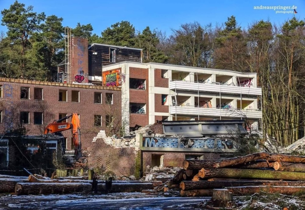 Əli Həsənov sərvətini kürəkəni vasitəsiləAvropaya köçürür - FOTOLAR