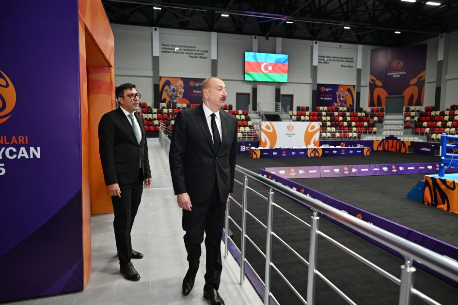 Prezident Yevlax Olimpiya İdman Kompleksinin açılışını edib/ FOTOLAR