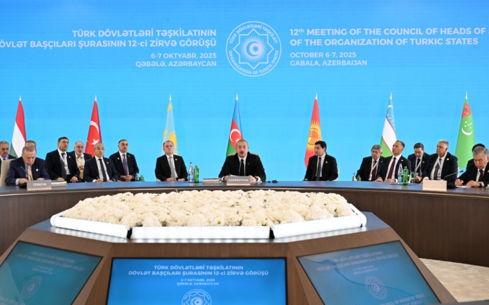 Prezident tədbirdə çıxış etdi