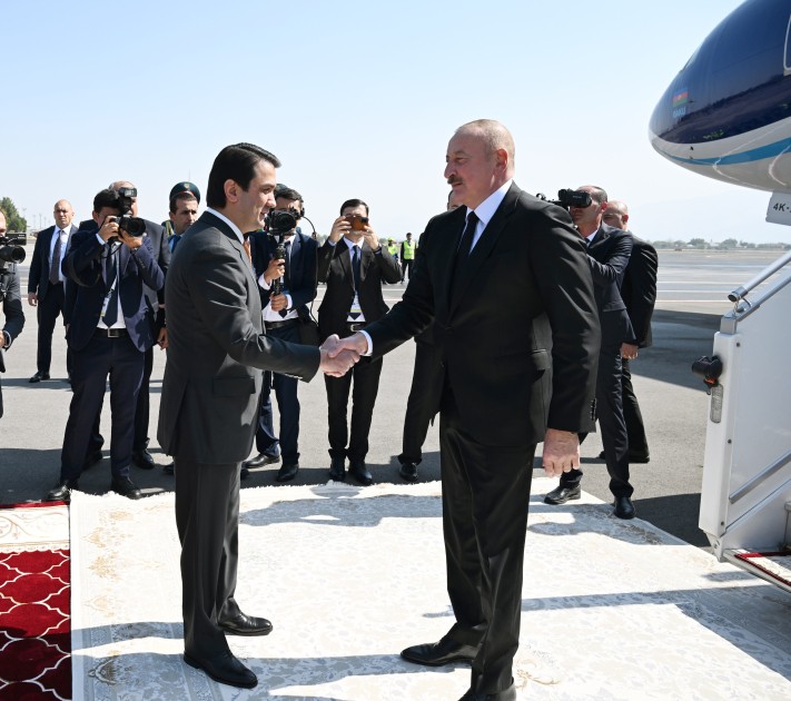 İlham Əliyev Tacikistanda -FOTOLAR