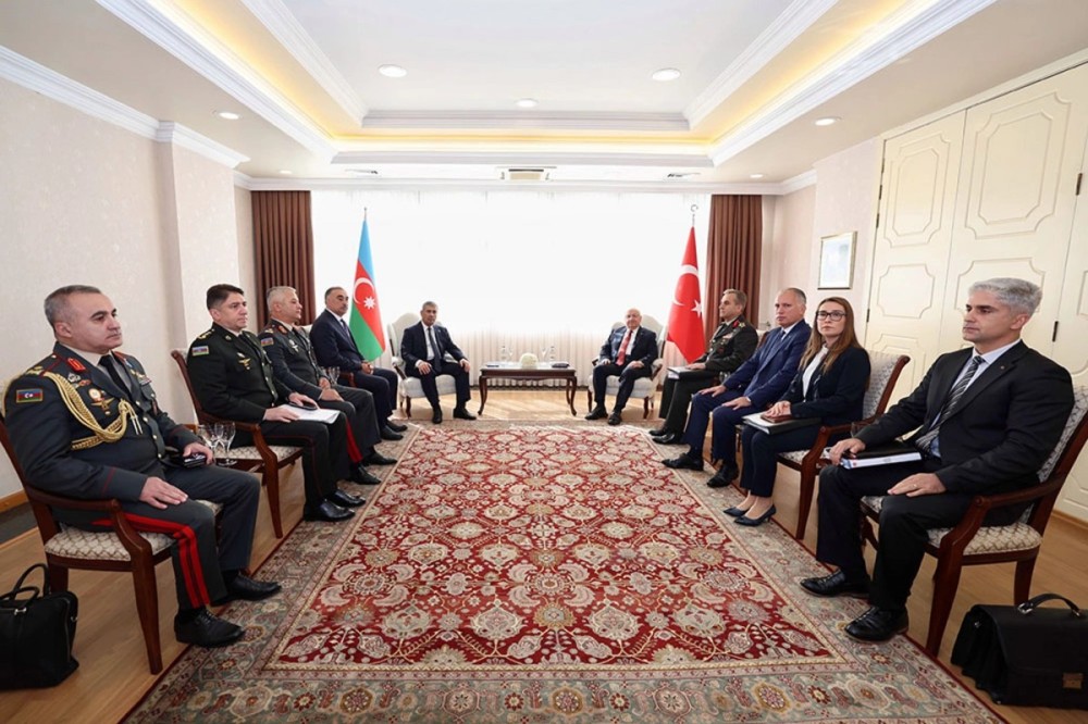 Azərbaycan və Türkiyə müdafiə nazirləri görüşdü - FOTOLAR (YENİLƏNİB)