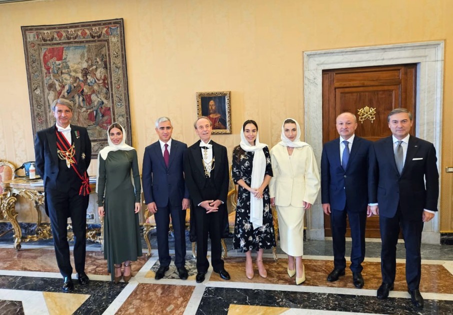 Mehriban Əliyeva Roma Papası ilə görüşdü -FOTOLAR