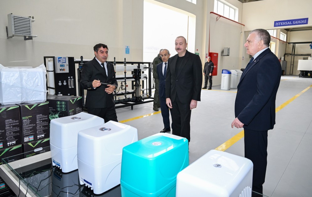 Sabirabadda su filtrlərinin istehsalı müəssisəsinin fəaliyyəti ilə tanışlıq - FOTOLAR