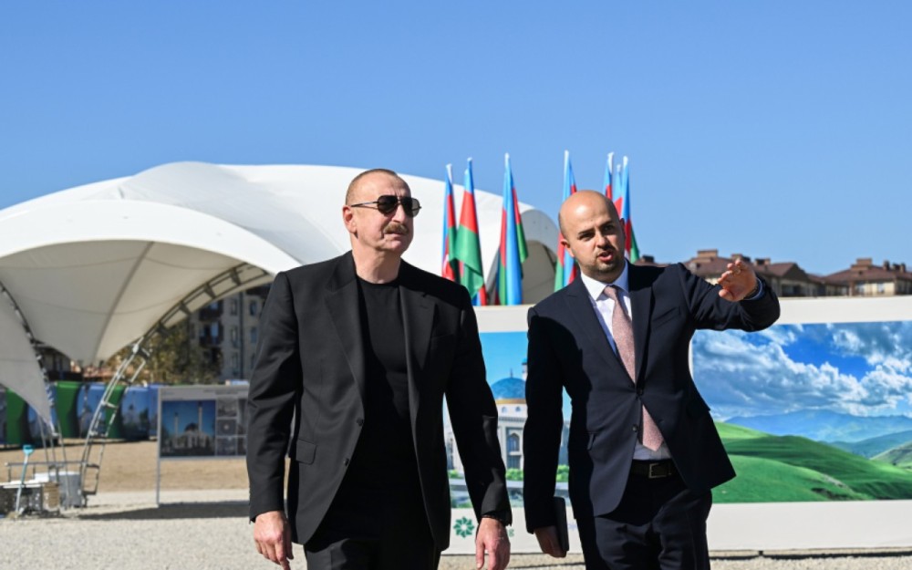 İlham Əliyev məscidin təməlini qoydu -FOTOLAR