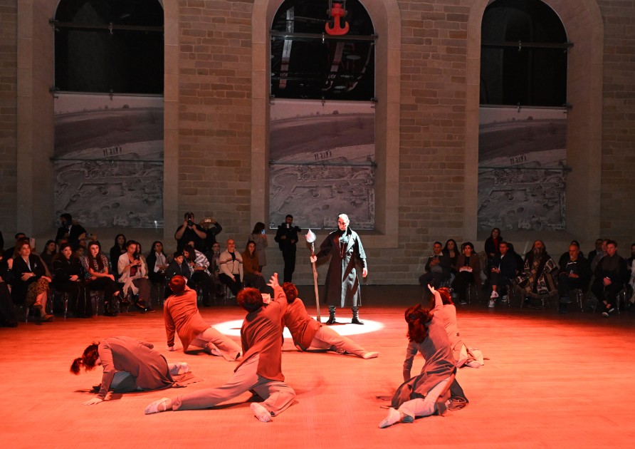 Daş Salnamə Muzeyində "Suyun sirri" pantomim tamaşası təqdim olunub