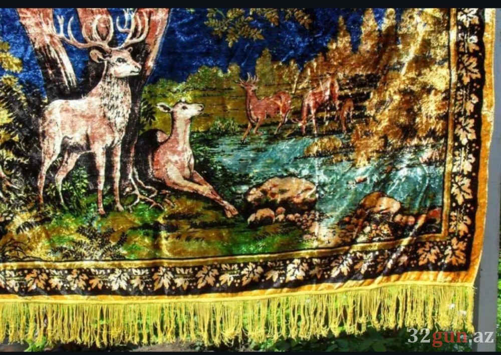 Vilyur xalça fotosu sosial şəbəkələrdə nostalji dalğası yaratdı