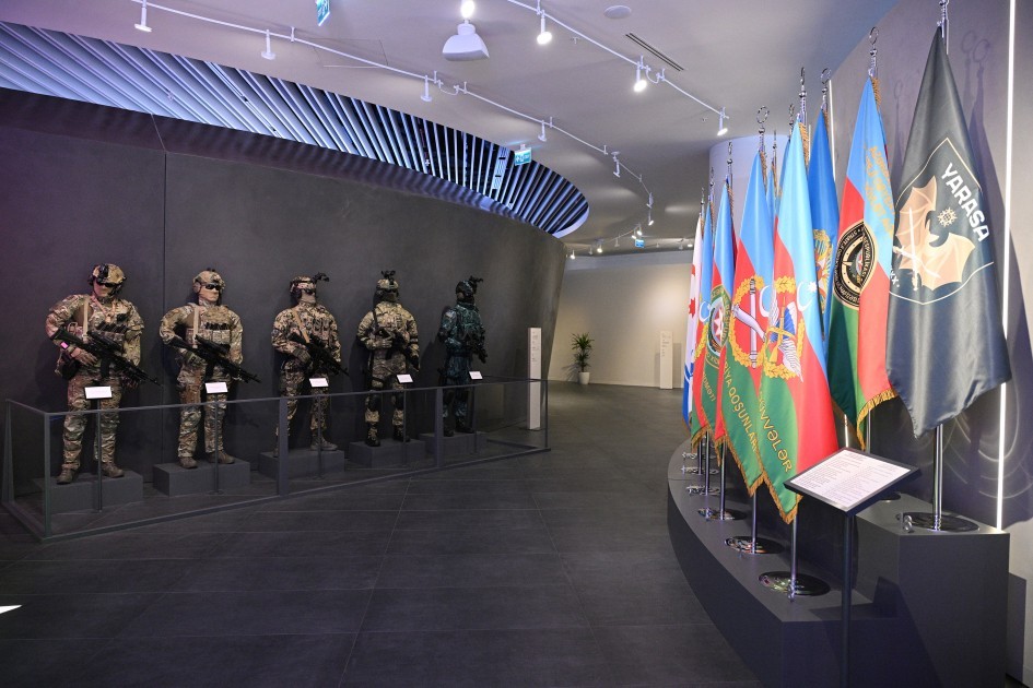 Bütün şəhidlərimizin adları Zəfər muzeyindəki divarahəkk edilib - FOTOLAR