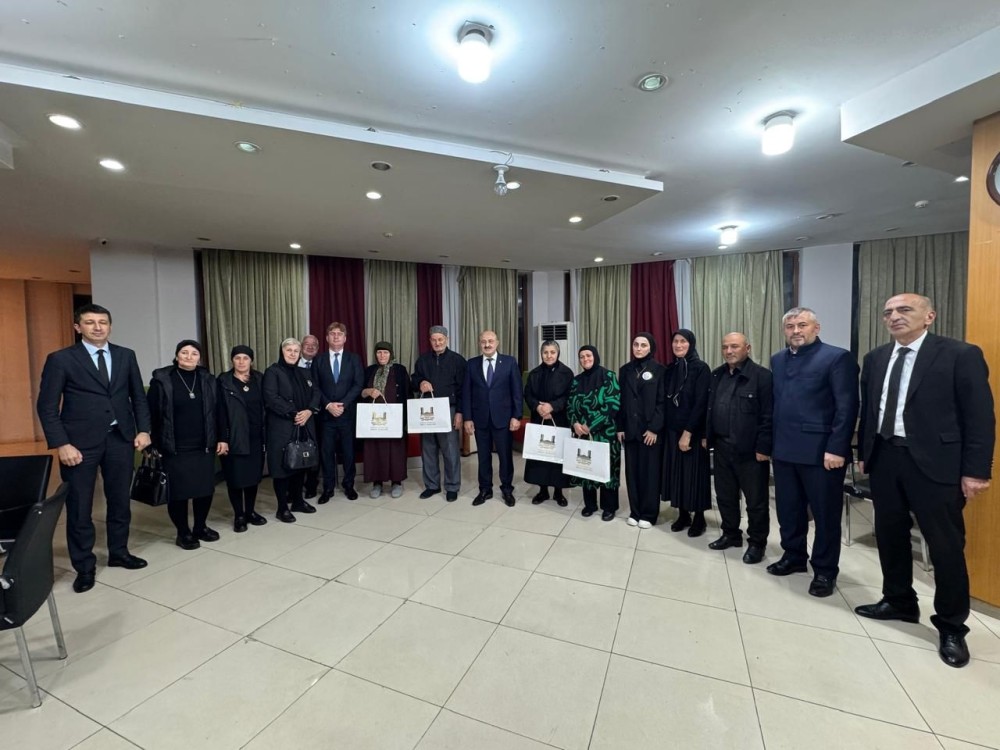 Asif Əsgərovun şəhid ailələri ilə görüşləri davam edir -FOTOLAR