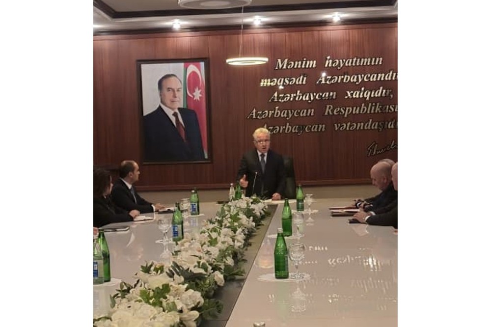 Yeni icra başçısı kollektivə təqdim olundu -FOTO