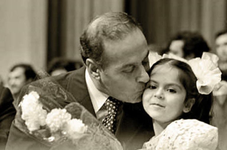 Leyla Əliyevanın UŞAQLARA QAYĞI MİSSİYASI:Ulu Öndər Heydər Əliyev ƏNƏNƏSİNİN TƏCƏSSÜMÜ + VİDEO