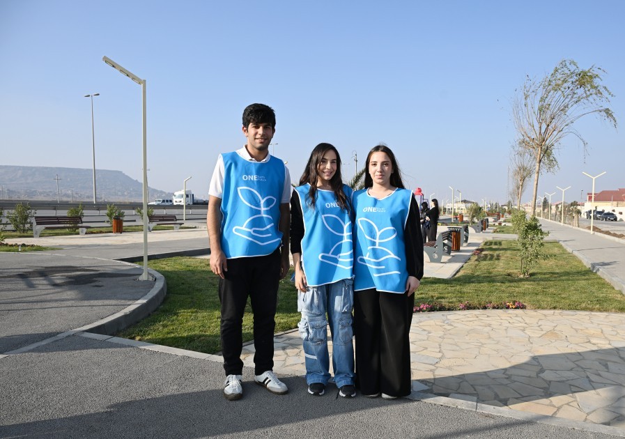 Leyla Əliyeva Qaradağda yeni parkın açılışında- FOTOLAR