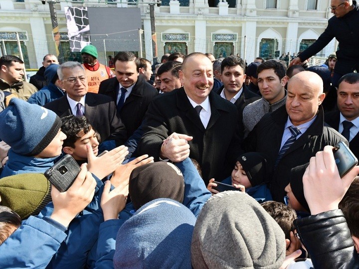 Xalq və Lider Birliyi: AzərbaycanınZəfərinin Əbədi Təməli (TARİXİN FOTOLARI)