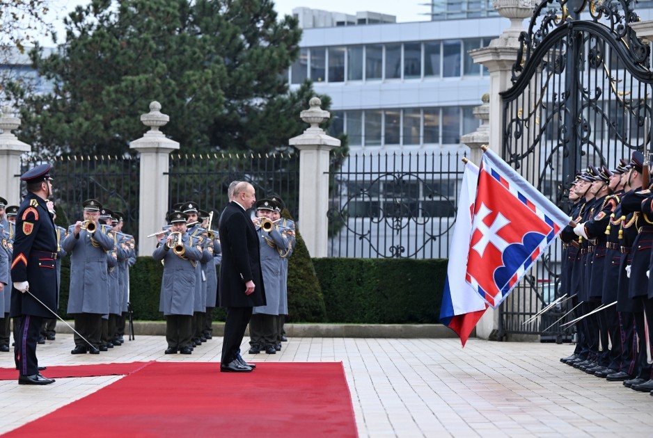 İlham Əliyevin rəsmi qarşılanma mərasimi oldu- FOTOLAR