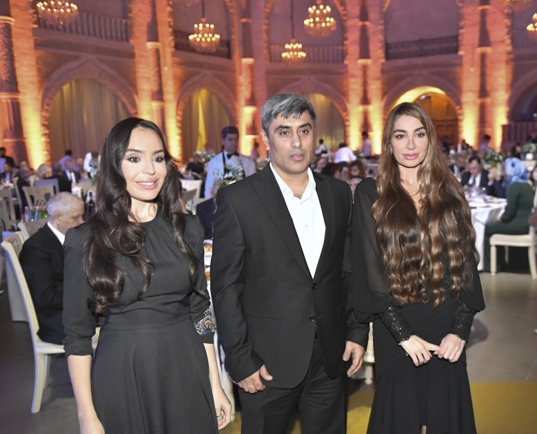 Leyla və Arzu Əliyeva idmançıların mükafatlandırma tədbirində